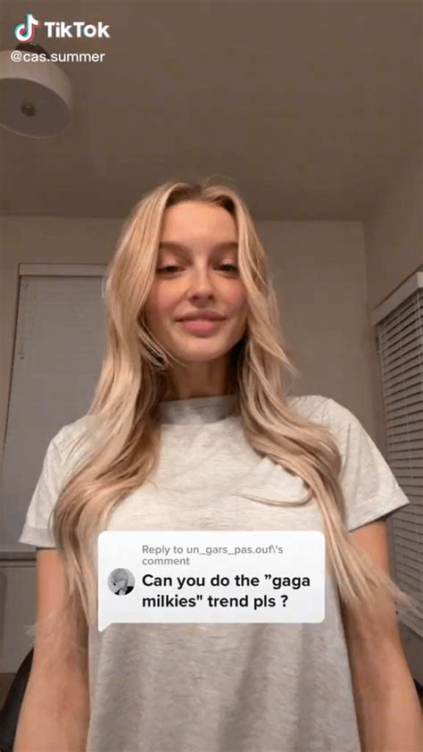 @ellieee.summer : r/tiktokthots .